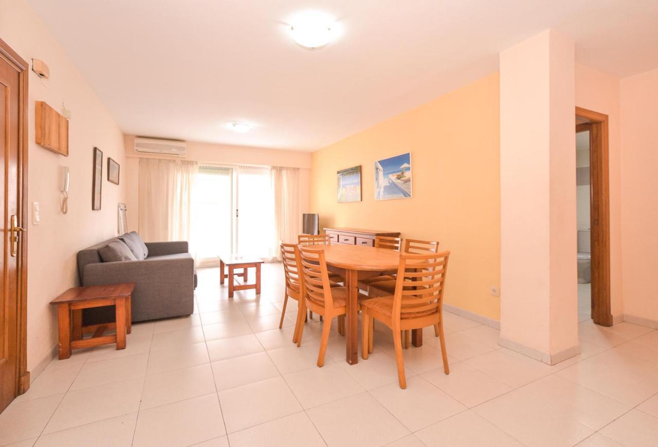 Apartamentos Marblau Las Alondras-Julio Y Agosto Solo Familias Gandía Exteriör bild