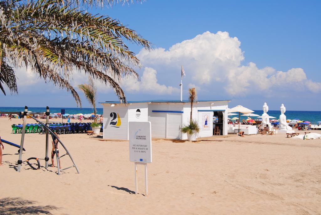 Apartamentos Marblau Las Alondras-Julio Y Agosto Solo Familias Gandía Exteriör bild