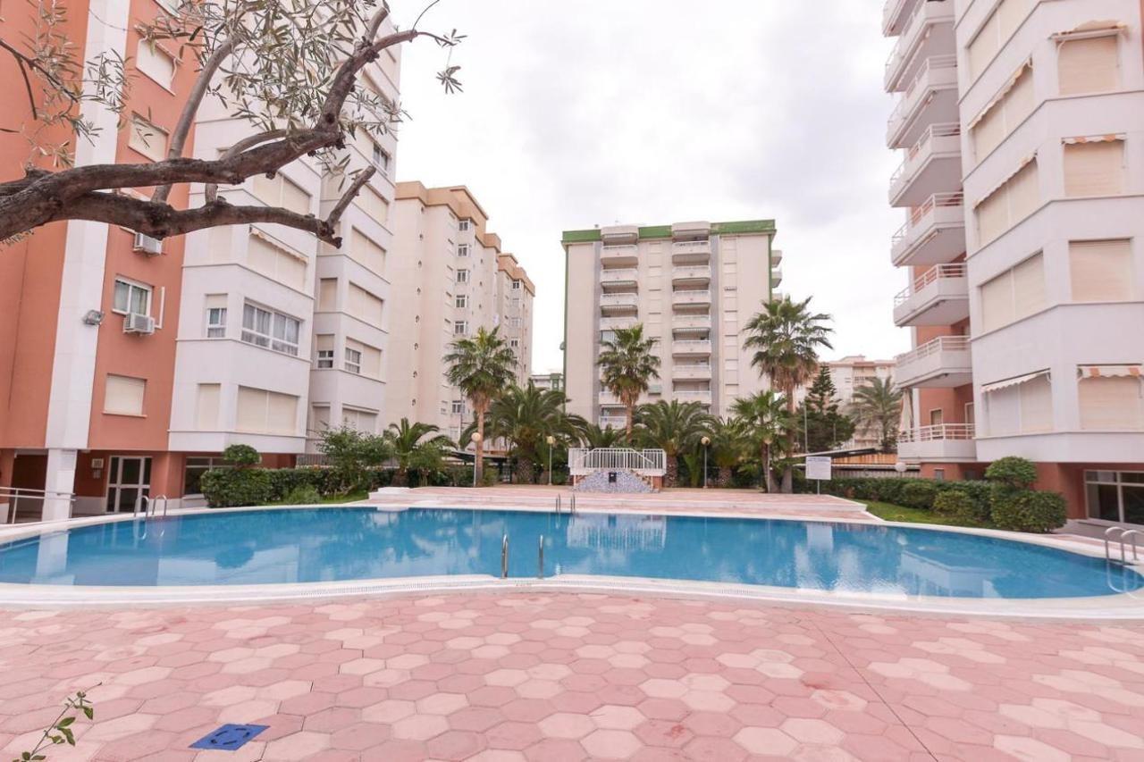 Apartamentos Marblau Las Alondras-Julio Y Agosto Solo Familias Gandía Exteriör bild