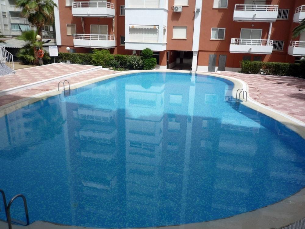 Apartamentos Marblau Las Alondras-Julio Y Agosto Solo Familias Gandía Exteriör bild
